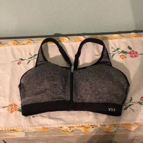 Victoria Secret Sports Bra - Picture 4 of 7